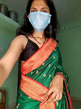 Shivani2002 online show from 14, 2, 2026