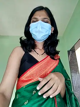 Shivani2002 online show from 22, 3, 2026