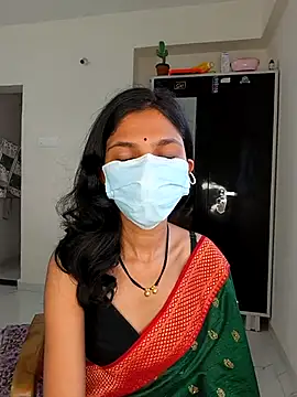 Shivani2002 online show from 23, 4, 2026