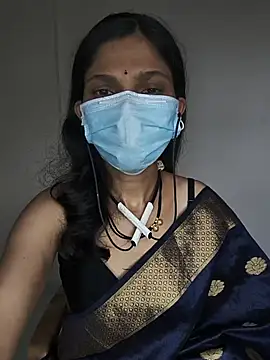 Shivani2002 online show from 4, 6, 2026
