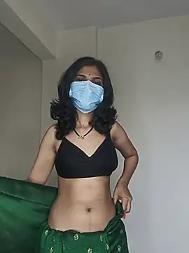 Shivani2002 online show from 3, 7, 2026