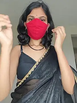 Shivani2002 online show from 10, 7, 2026