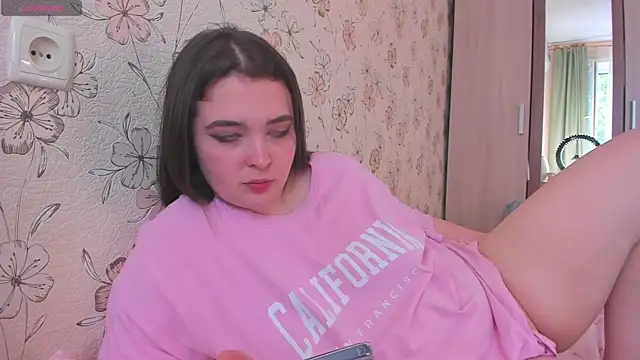 Alice next door online show from 5, 6, 2026