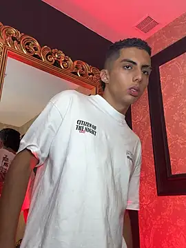 Snapshot of Mister_Obsession chatting on 20, 9, 2025 Mister Obsession online show from 20, 9, 2025