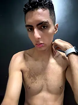 Snapshot of Mister_Obsession chatting on 1, 10, 2025 Mister Obsession online show from 1, 10, 2025