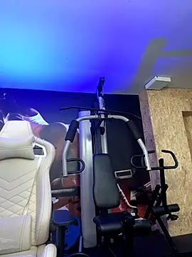 Snapshot of Mister_Obsession chatting on 14, 11, 2025 Mister Obsession online show from 14, 11, 2025