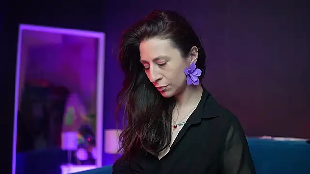 RubyRosa online show from 7, 4, 2026