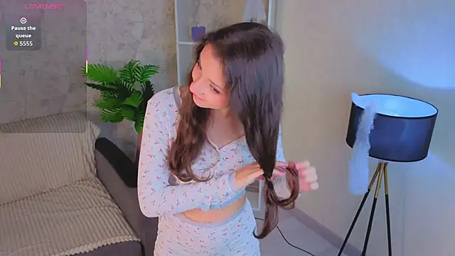 GiseleLamos online show from 23, 11, 2025