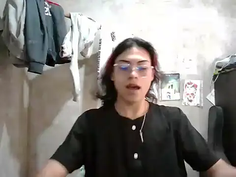 dirty model online show from 26, 4, 2026