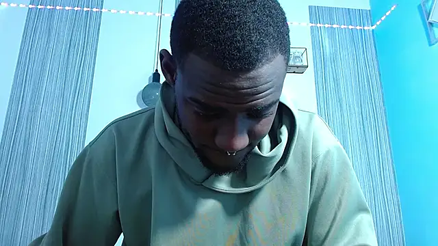 eebony stallion online show from 23, 10, 2025