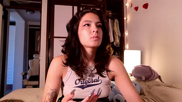 Snapshot of jupiter_sin_h chatting on 20, 6, 2026 jupiter sin h online show from 20, 6, 2026