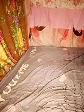 hotmomma8 online show from 8, 4, 2026