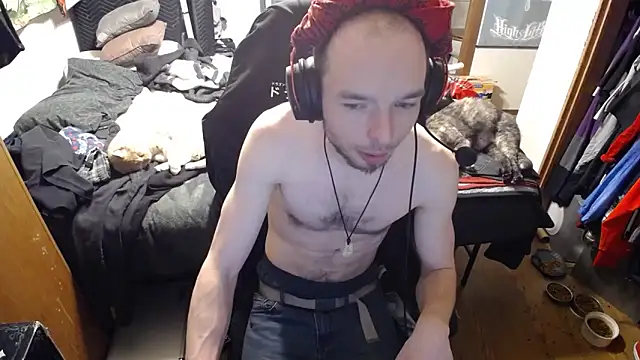 Snapshot of womenhateme69 chatting on 17, 10, 2025 womenhateme69 online show from 17, 10, 2025