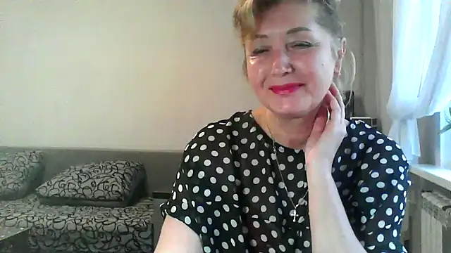 Snapshot of IrynaMolbertx chatting on 15, 10, 2025 IrynaMolbertx online show from 15, 10, 2025