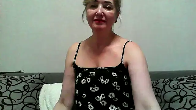 IrynaMolbertx online show from 11, 3, 2026