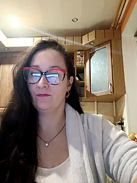 Amandda  online show from 25, 10, 2025