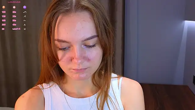 LouisaChaobal online show from 1, 11, 2025