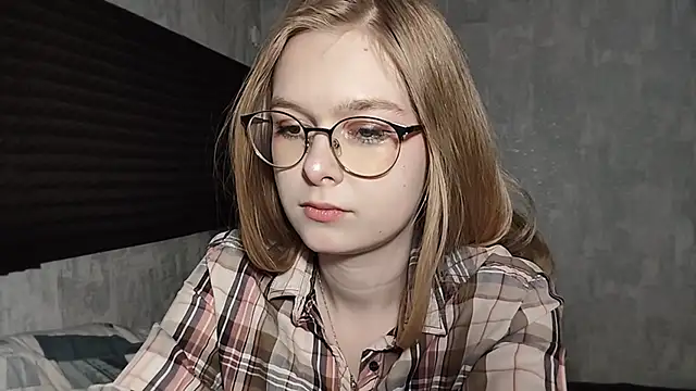 LiaVibes online show from 25, 2, 2026