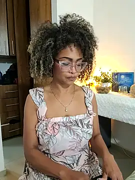 BiiancaEstradaa online show from 8, 8, 2026