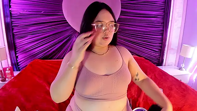 Lushi Love online show from 8, 10, 2025