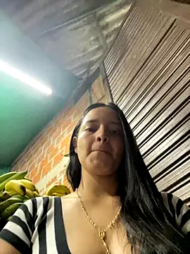 Snapshot of Mia_jhoonson chatting on 22, 11, 2025 Mia jhoonson online show from 22, 11, 2025