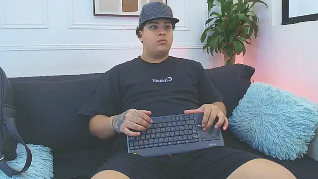 Naim Bennetsex online show from 29, 11, 2025