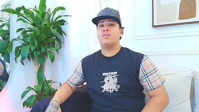 Naim Bennetsex online show from 5, 1, 2026