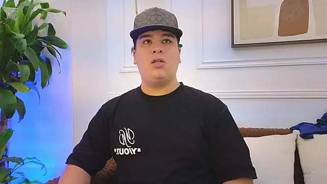 Naim Bennetsex online show from 22, 4, 2026