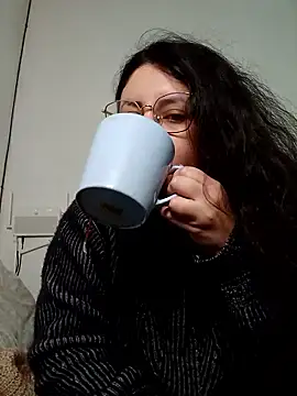 Snapshot of marmary84 chatting on 19, 6, 2026 marmary84 online show from 19, 6, 2026