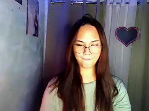 sweetsassyxx online show from 28, 4, 2026