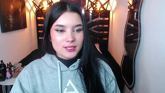 Natalie loffreda online show from 22, 4, 2026