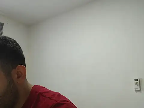 Snapshot of Ana_ThiagoxX chatting on 13, 11, 2025 Ana ThiagoxX online show from 13, 11, 2025