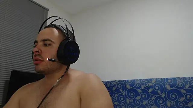 Snapshot of Ana_ThiagoxX chatting on 3, 2, 2026 Ana ThiagoxX online show from 3, 2, 2026