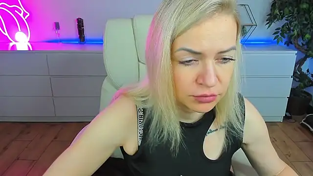 Anna Snows online show from 14, 9, 2025