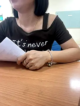 Snapshot of -NhaKy22 chatting on 25, 9, 2025 -NhaKy22 online show from 25, 9, 2025