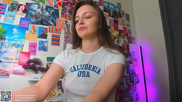 Snapshot of Ann_Perry chatting on 2, 6, 2026 Ann Perry online show from 2, 6, 2026