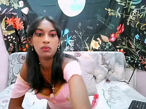 Snapshot of indiansunglaze4u69 chatting on 7, 7, 2026 indiansunglaze4u69 online show from 7, 7, 2026