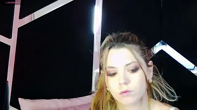 Breezelle online show from 27, 9, 2025