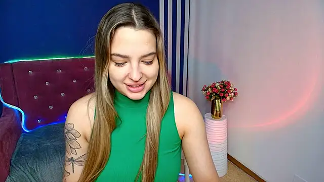 Emma  Ross online show from 5, 3, 2026