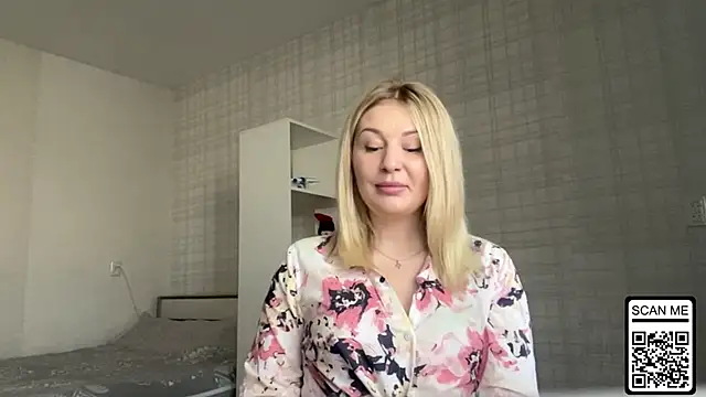 Blondie xoxoxo online show from 22, 3, 2026