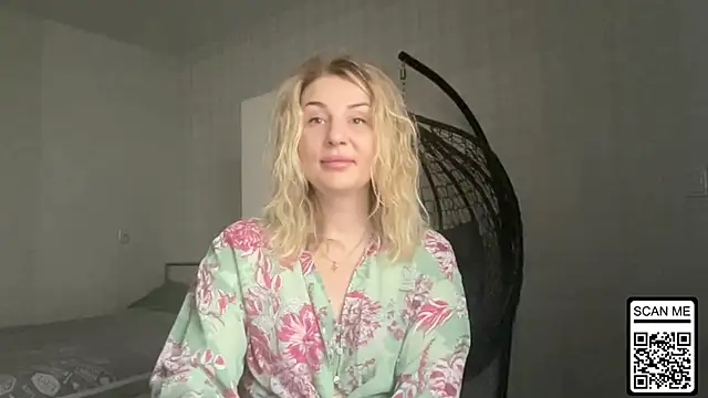 Blondie xoxoxo online show from 1, 4, 2026