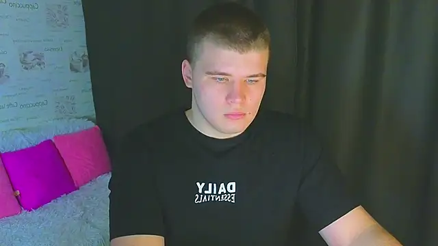 kittenmurr online show from 30, 9, 2025