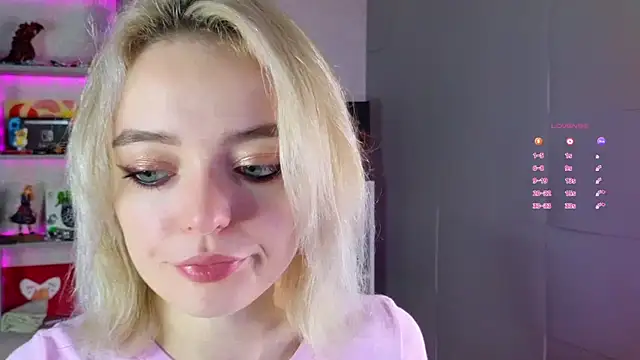 ShizukaBlanche online show from 10, 9, 2025