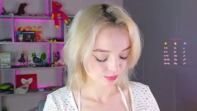 ShizukaBlanche online show from 11, 9, 2025