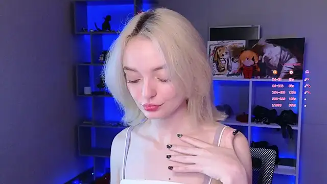 ShizukaBlanche online show from 17, 9, 2025