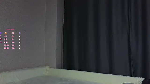 ShizukaBlanche online show from 27, 10, 2025