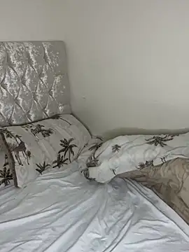 Charsworld online show from 31, 10, 2025