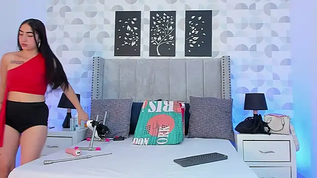 Snapshot of natasha_moreno chatting on 12, 9, 2025 natasha moreno online show from 12, 9, 2025