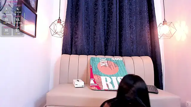 Snapshot of natasha_moreno chatting on 7, 11, 2025 natasha moreno online show from 7, 11, 2025