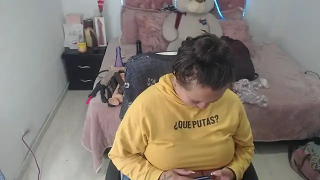 patty squirt  online show from 13, 4, 2026